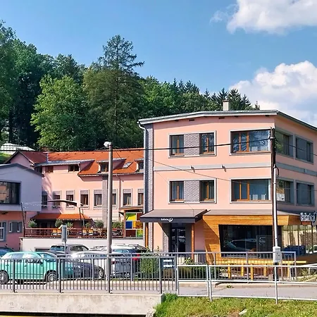 Hotel Fabrica 3*