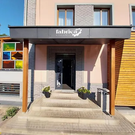 Fabrica Szálloda 3*