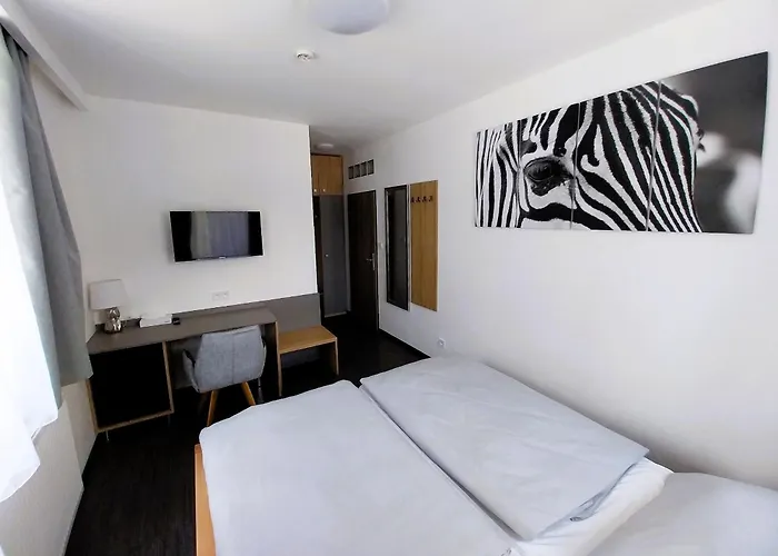 Hotel Fabrica 3*